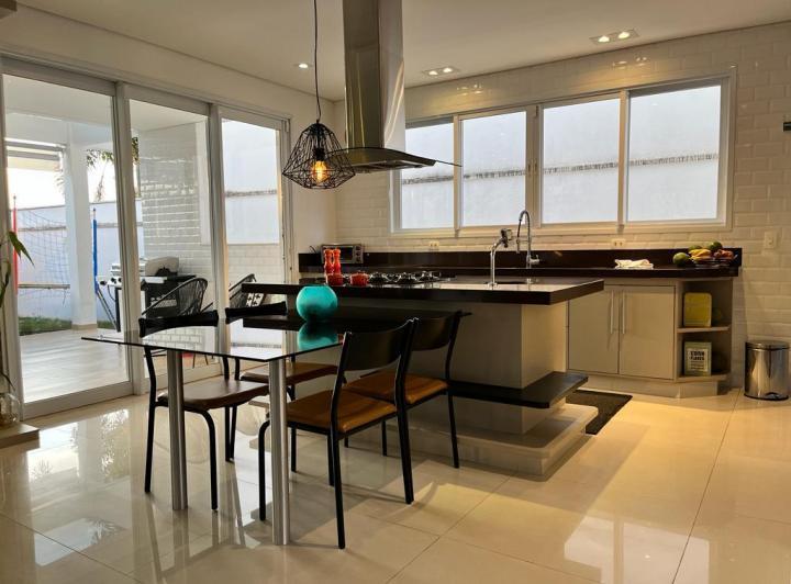 Casa à venda com 3 quartos, 364m² - Jardim Novo Mundo,Jundiaí