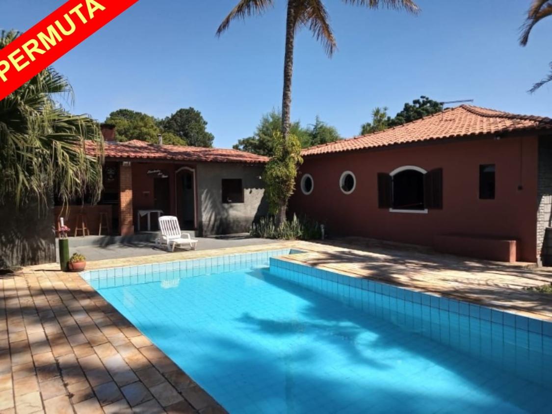 Fazenda à venda com 3 quartos, 1027m² - Cafezais,Itupeva