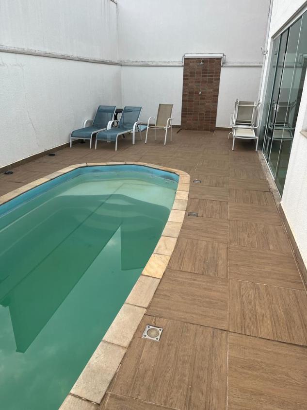 Casa à venda com 3 quartos, 275m² - Engordadouro,Jundiaí