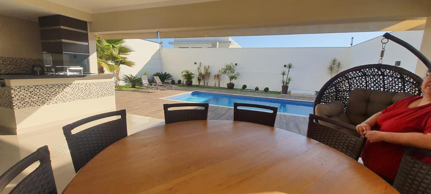 Casa à venda com 3 quartos, 296m² - Loteamento Residencial e Comercial Horto Florestal,Jundiaí