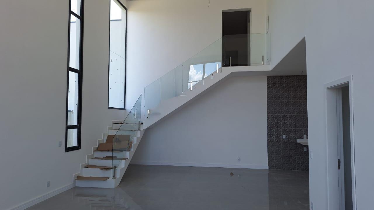 Casa à venda com 3 quartos, 203m² - Jardim Florestal,Jundiaí