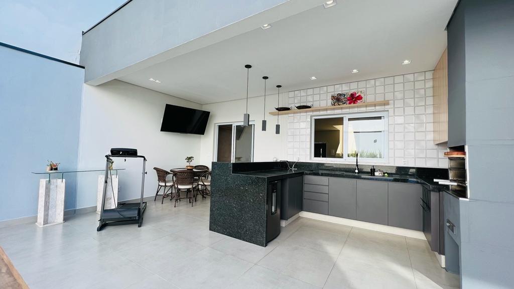 Casa à venda com 3 quartos - Residencial dos Ipês,Jundiaí