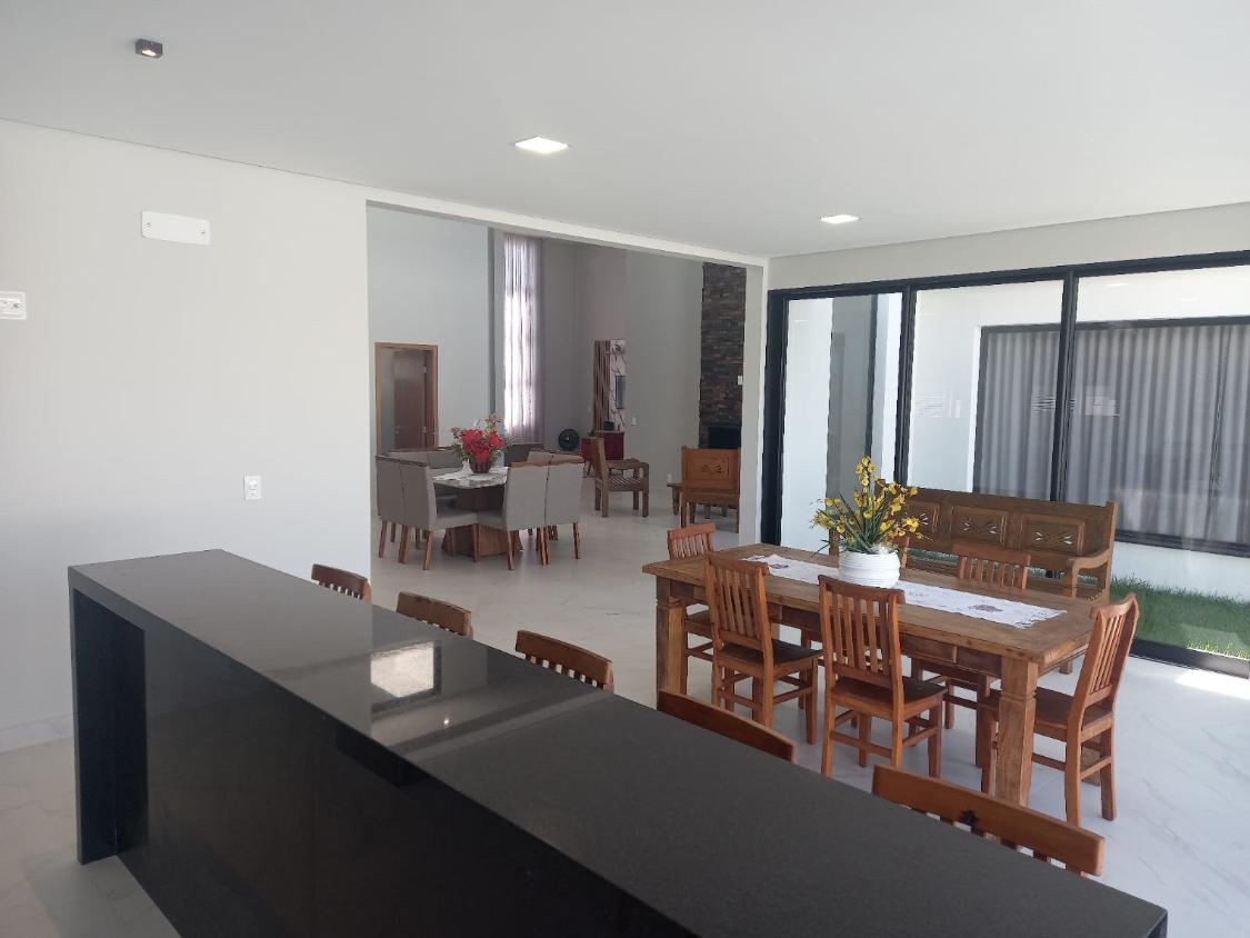Casa à venda com 4 quartos, 1000m² - Caxambu,Jundiaí