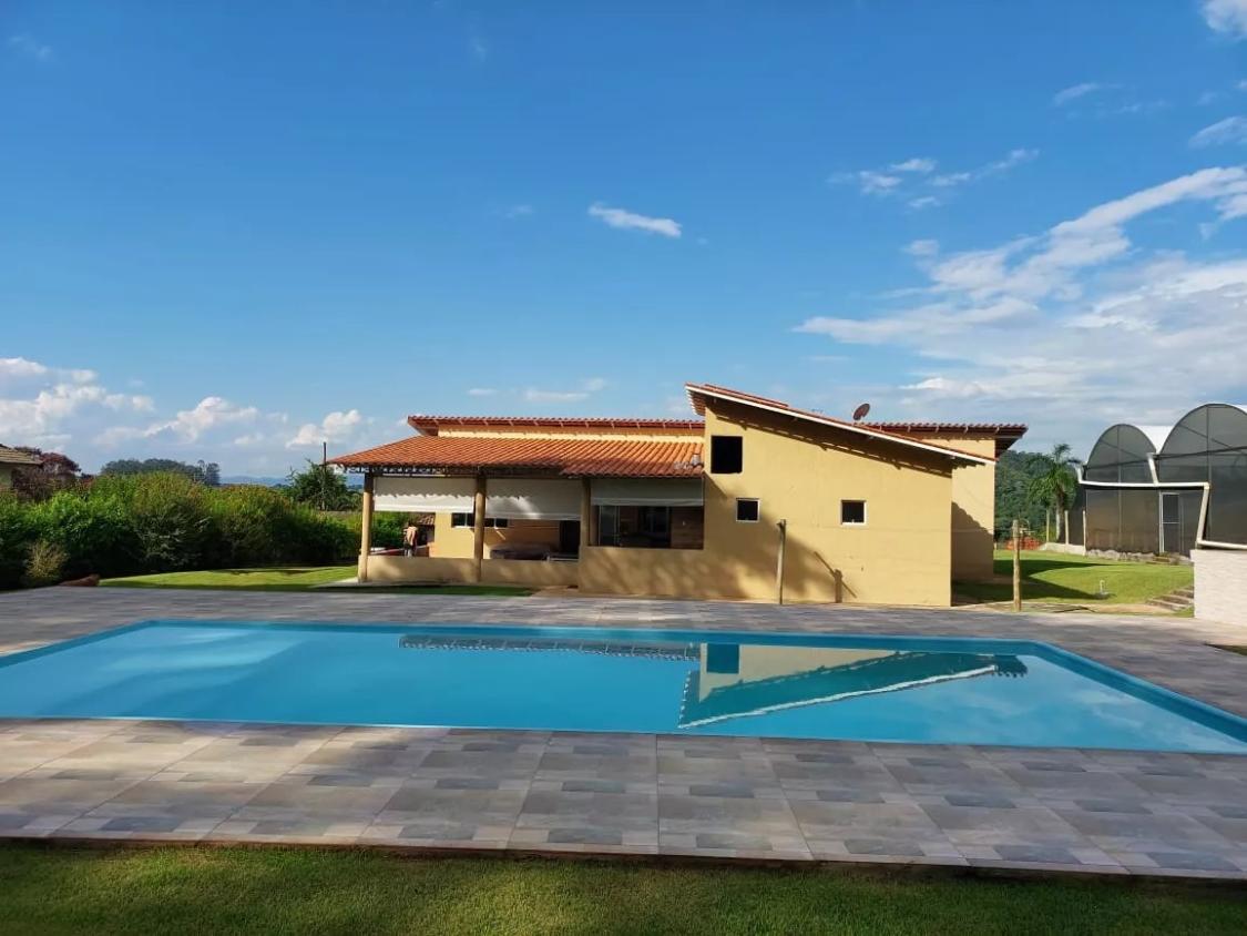 Fazenda à venda com 3 quartos, 3000m² - Maracanã,Jarinu