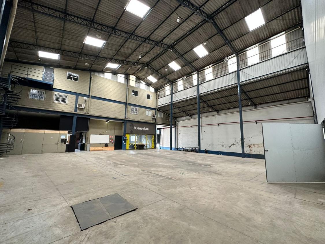 espetacular galão para locação no km 29 bairro paraíso cajamar sp - www.melhoresimoveisonline.com.br