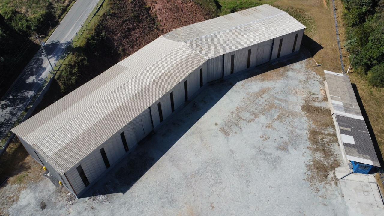 Galpão para alugar, 1500m² - Centro,Araçariguama