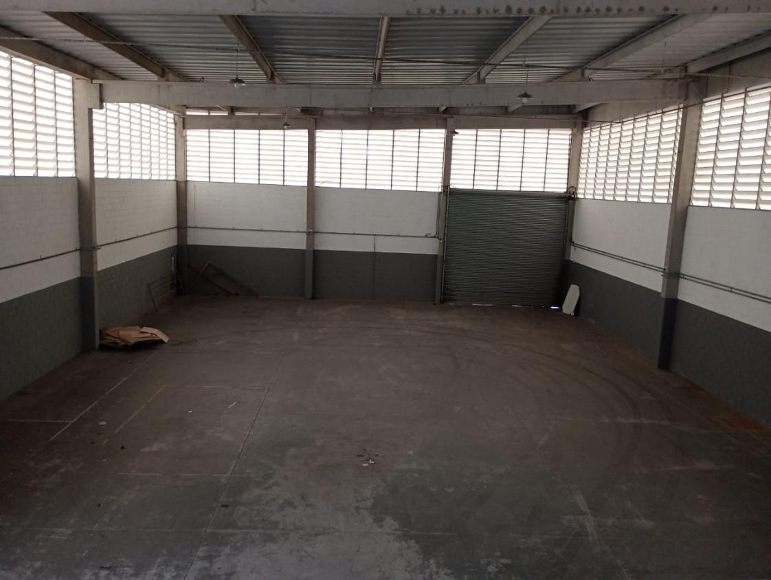 Galpão Comercial à Venda com Renda Mensal de R$ 14.000,00 - www.melhoresimoveisonline.com.br
