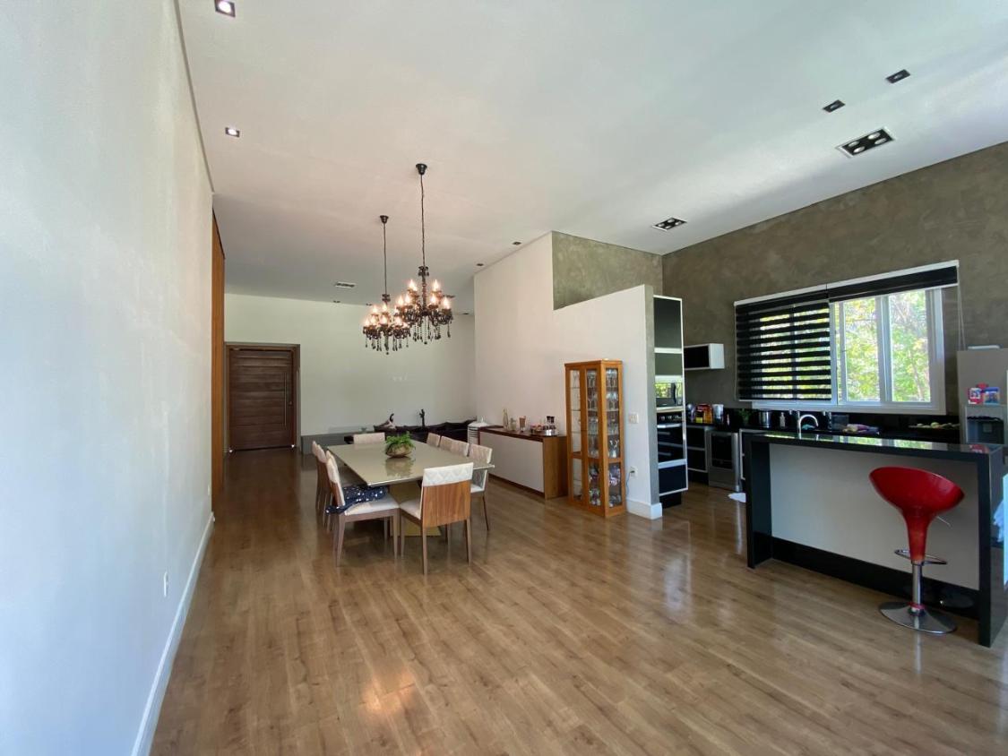 Casa à venda com 3 quartos, 810m² - Monte Serrat,Itupeva