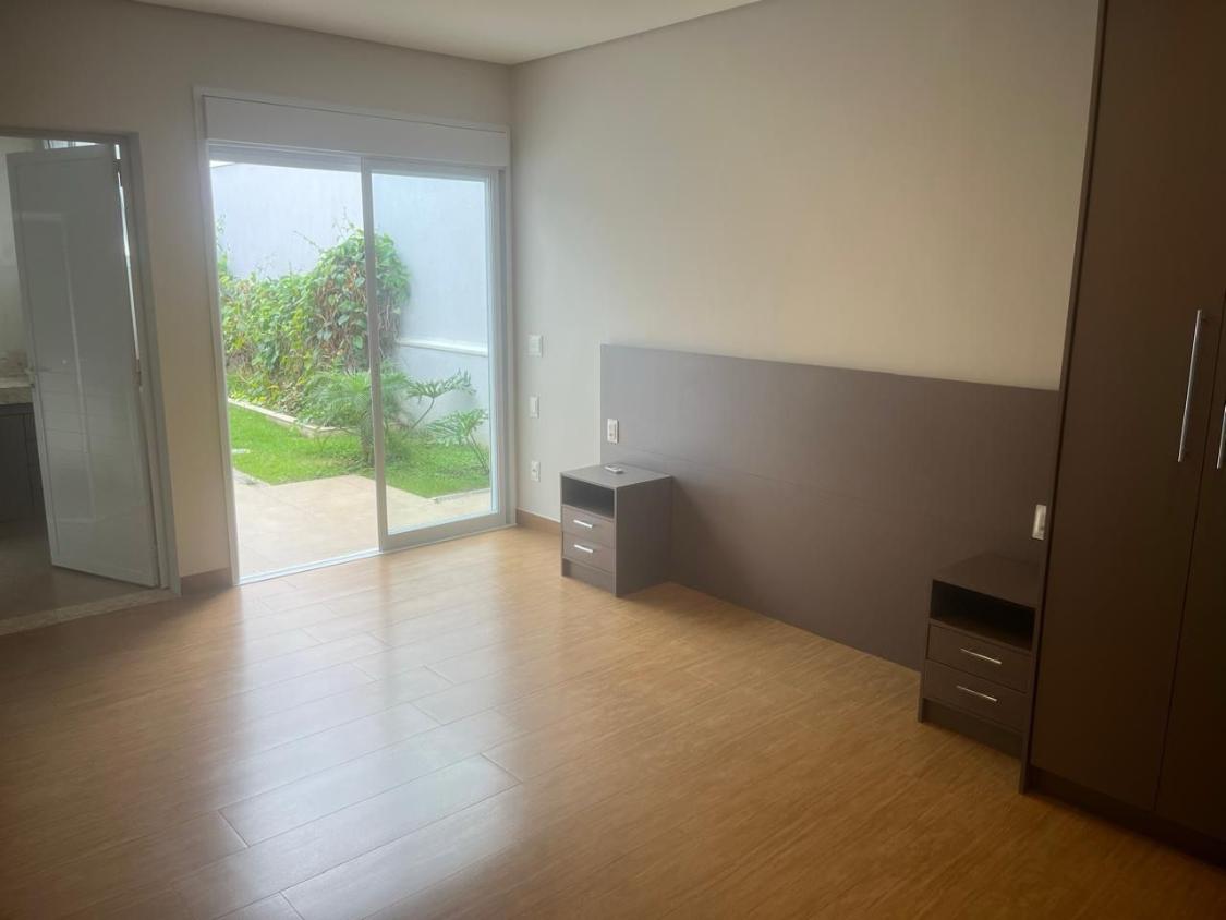 Casa à venda com 3 quartos - Engordadouro,Jundiaí