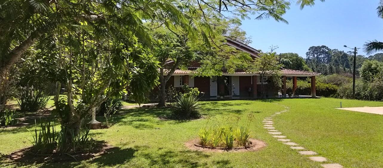 Sítio à venda com 3 quartos - Centro,Jarinu