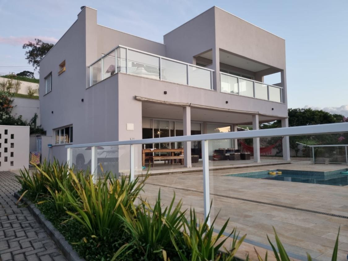 Casa à venda com 3 quartos - Centro,Jarinu