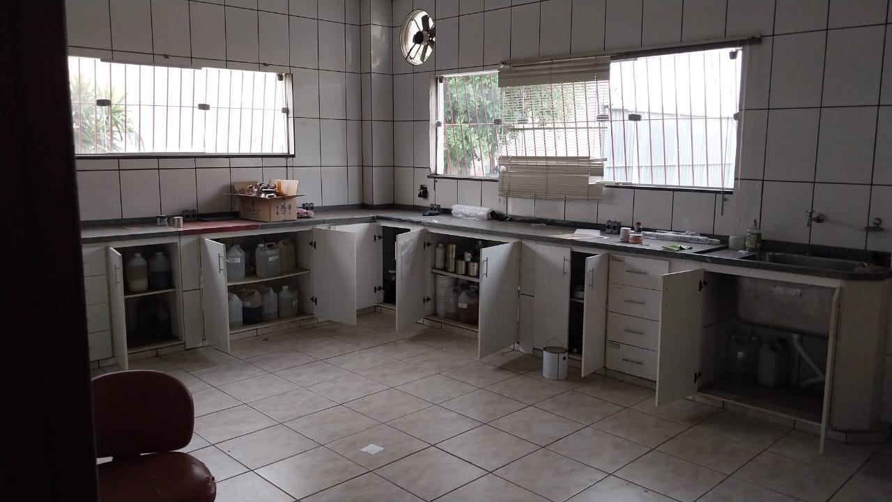 Galpão Comercial à Venda - 700m² de Área Construída + 1000m² de Pátio - Santana de Parnaíba - www.melhoresimoveisonline.com.br