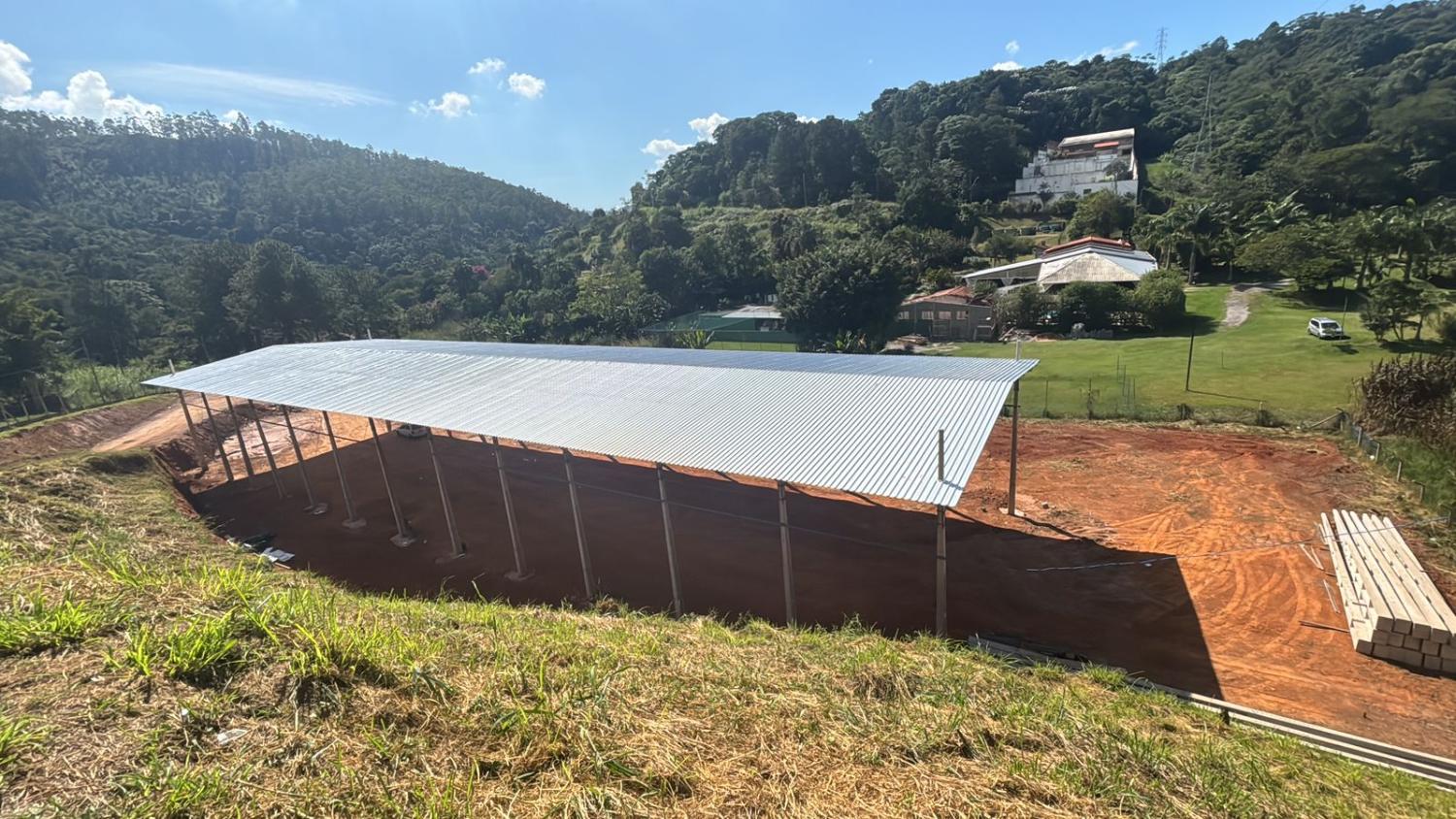 Galpão para alugar - Residencial Santa Helena - Gleba II,Santana de Parnaíba