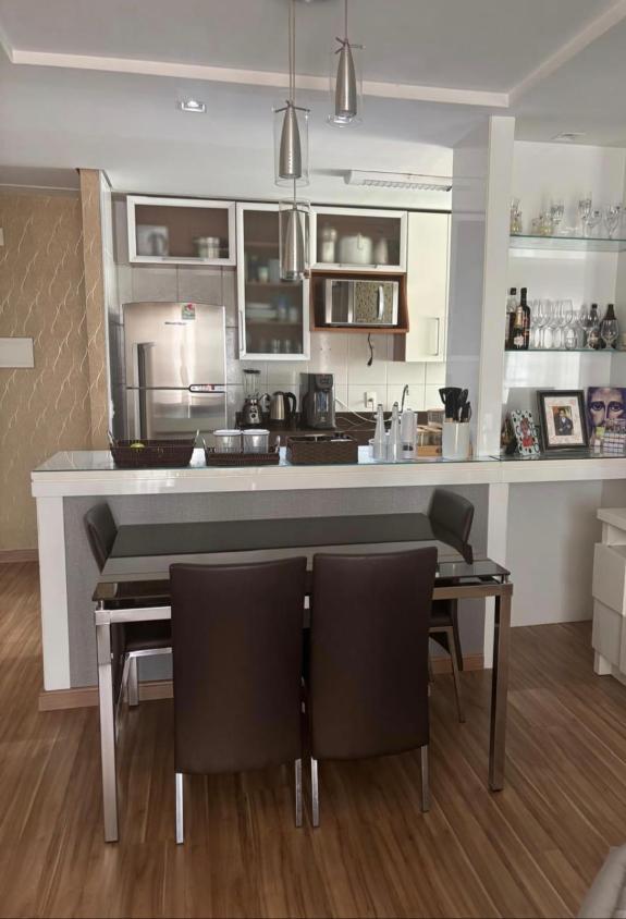 Belíssimo Apartamento de 3 Quartos com Varanda Gourmet no Último Andar no Condomínio Practice - www.melhoresimoveisonline.com.br